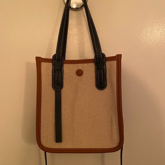 Olives Brand Vegan Leather/Canvas Crossbody Bag - Picture 5 of 9